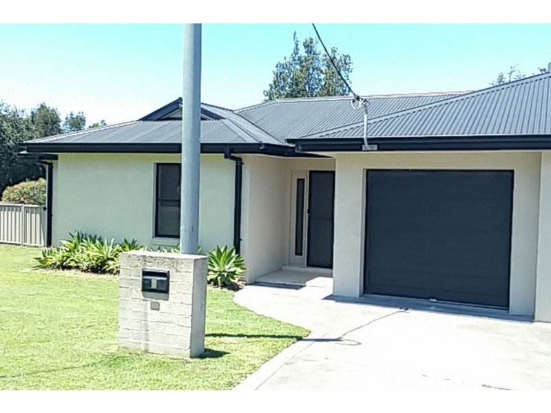 1/12 Hall Street, Old Bar NSW 2430
