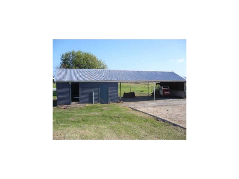 90 Harrington Road, Coopernook NSW 2426