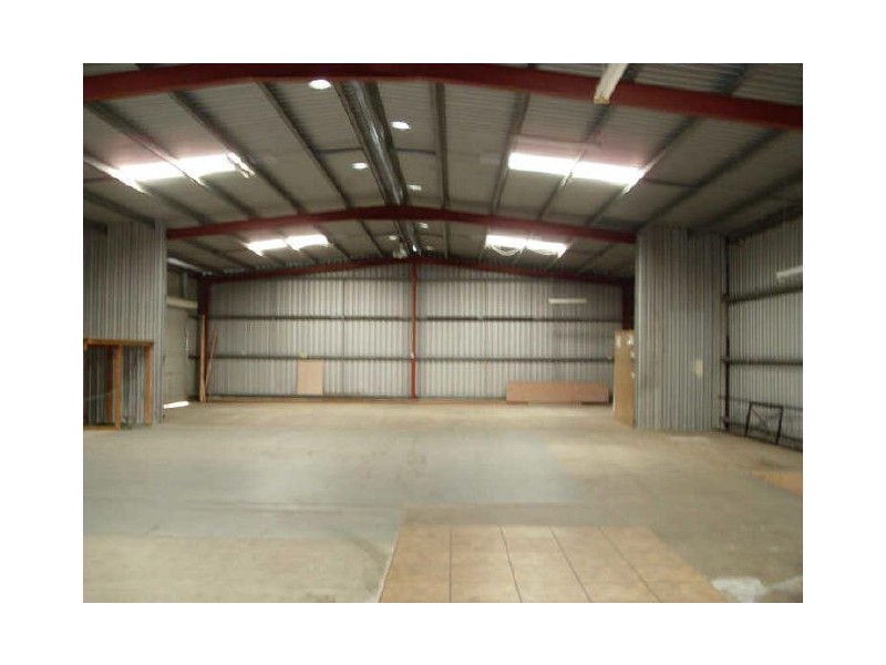 17 Elizabeth Ave, Taree NSW 2430