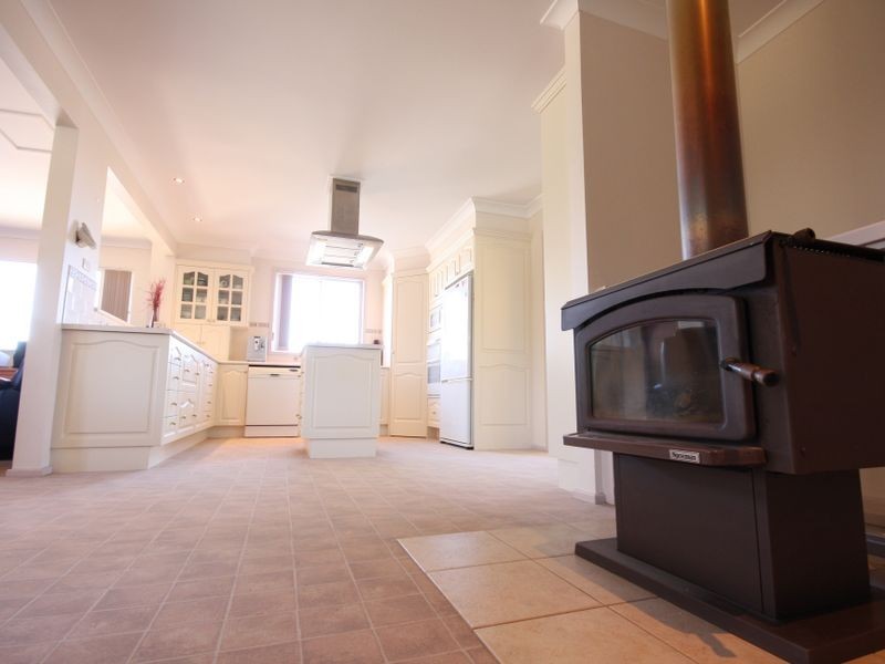 11 Cowan Road, Taree NSW 2430