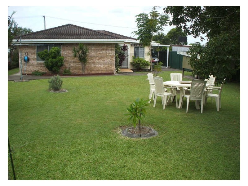 1 Hibiscus Close, Taree NSW 2430