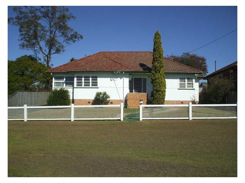 2 Boomerang St, Taree NSW 2430