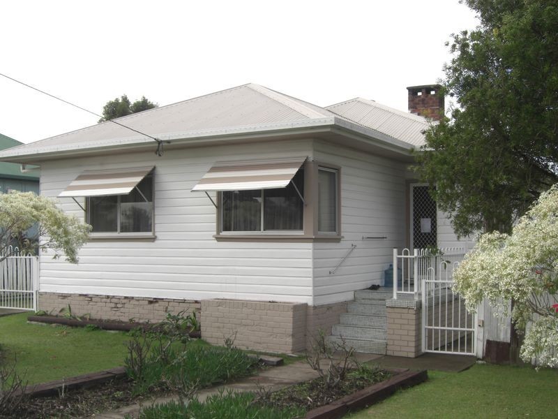 21 Bruntnell Street, Taree NSW 2430