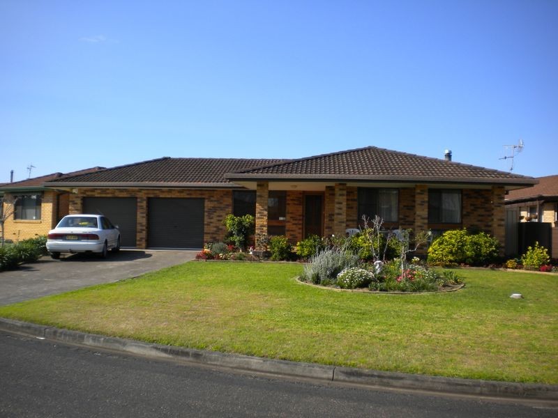 4 Andrew Close, Taree NSW 2430