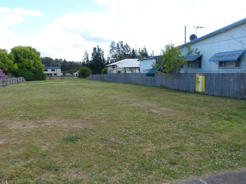 13 Wynter Street, Taree NSW 2430