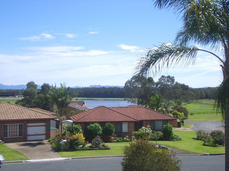 27 Wentworth Street, Taree NSW 2430