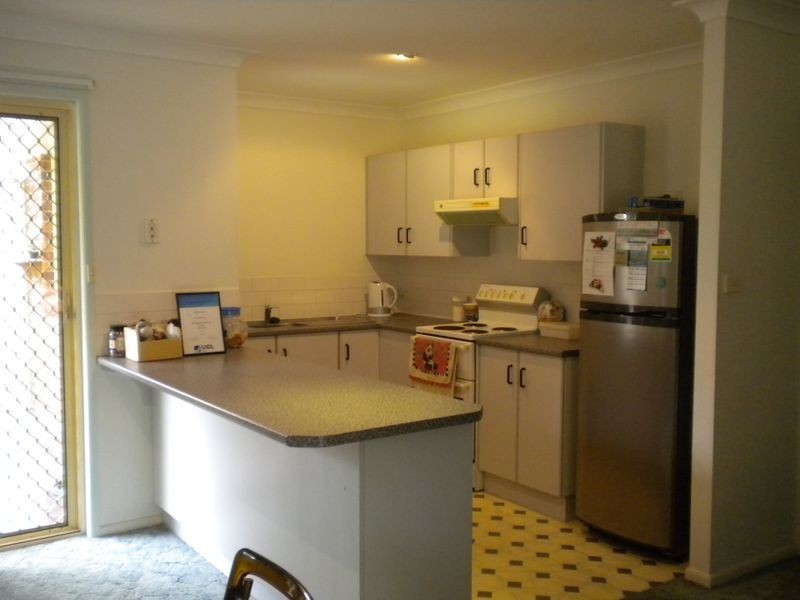 4 Forest Grove, Taree NSW 2430