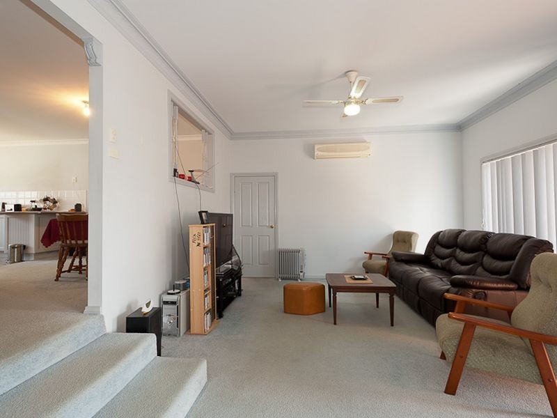 43 Ritchie Crescent, Taree NSW 2430