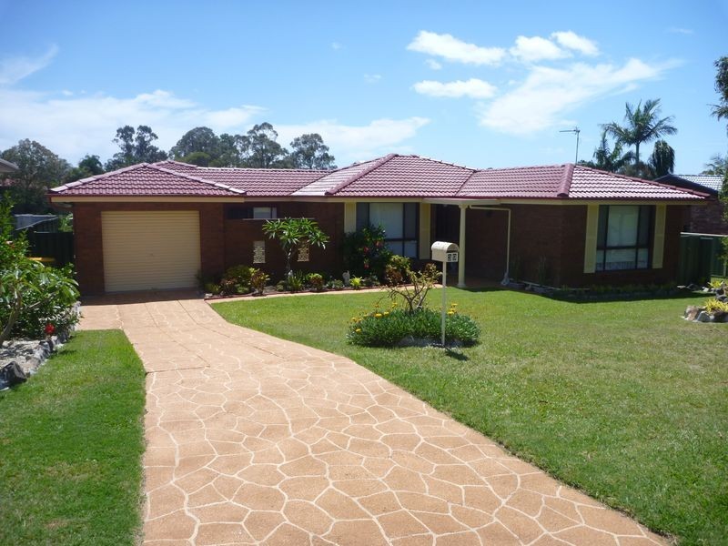 39 Orana Crescent, Taree NSW 2430