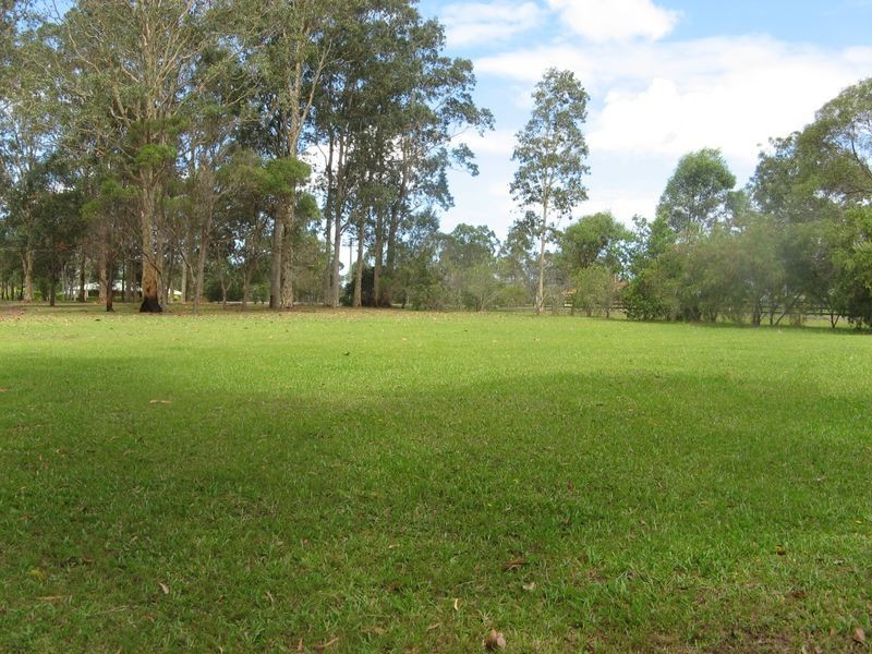 1 Meadowview Drive, Cundletown NSW 2430