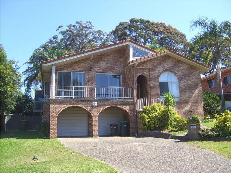 13 Talawong Drive, Taree NSW 2430