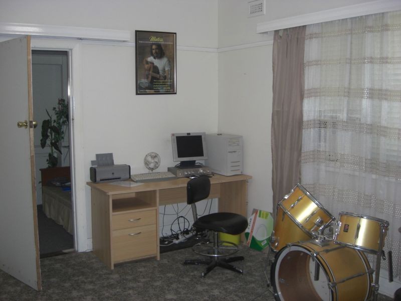 87 Pulteney Street, Taree NSW 2430