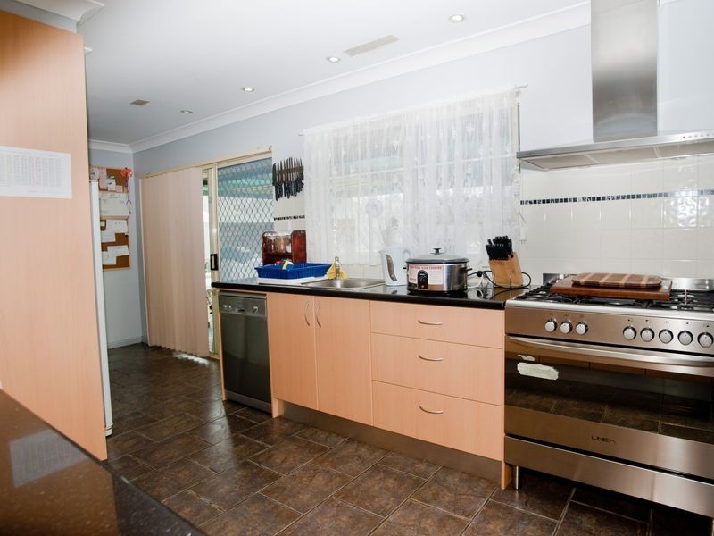 61 Bushland Drive, Taree NSW 2430