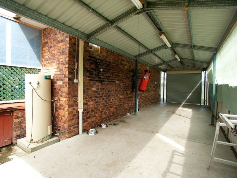 61 Bushland Drive, Taree NSW 2430