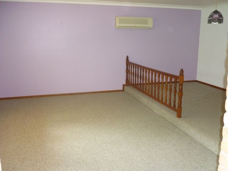 128 Old Bar Road, Old Bar NSW 2430