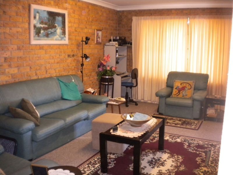 2/10 Coolabah Drive, Taree NSW 2430