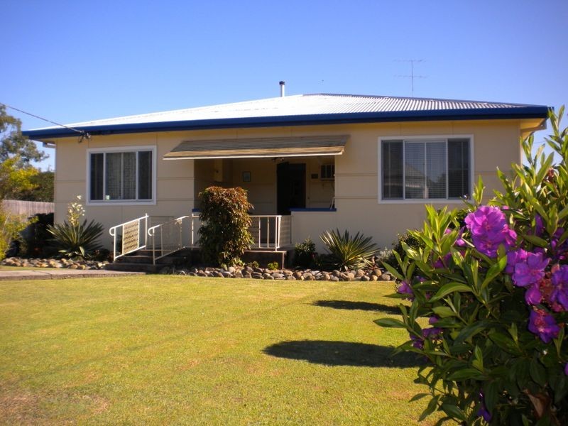 21 Spence Street, Taree NSW 2430