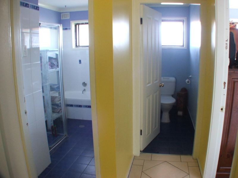 25 Bryan Street, Old Bar NSW 2430