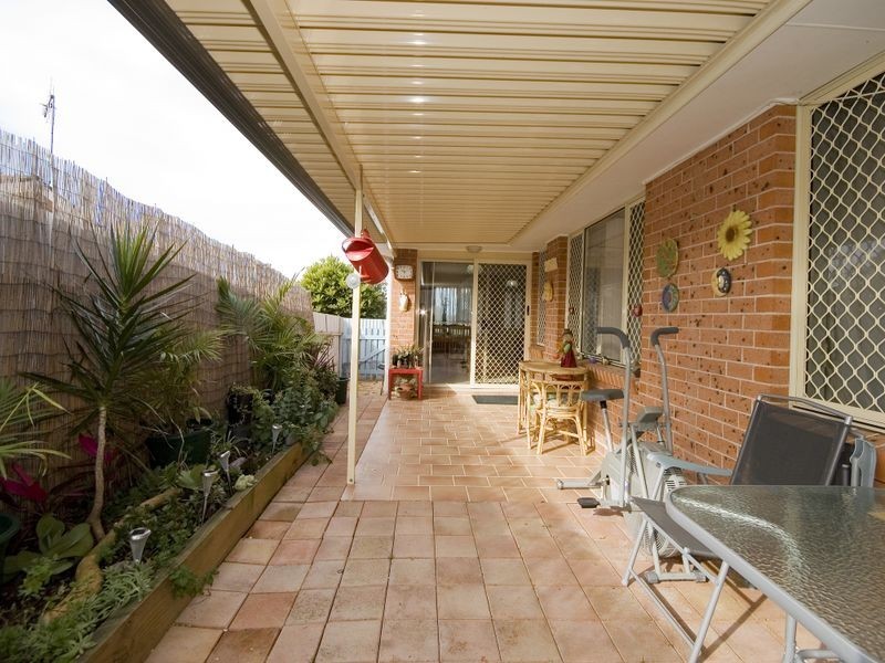 2/94 Kanangra Drive, Taree NSW 2430