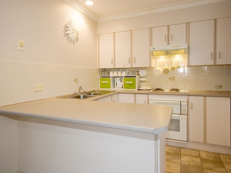 2/94 Kanangra Drive, Taree NSW 2430