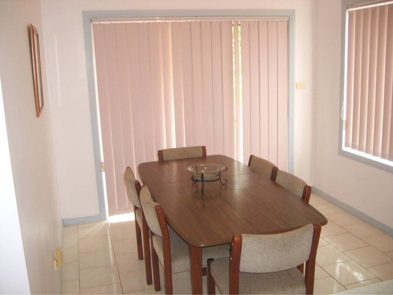 2/8 Talawong Drive, Taree NSW 2430