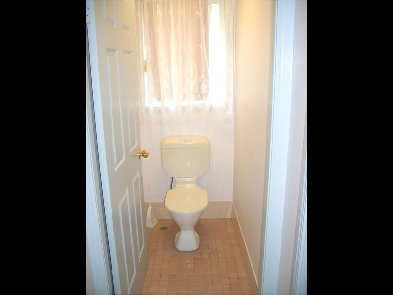 2/8 Talawong Drive, Taree NSW 2430