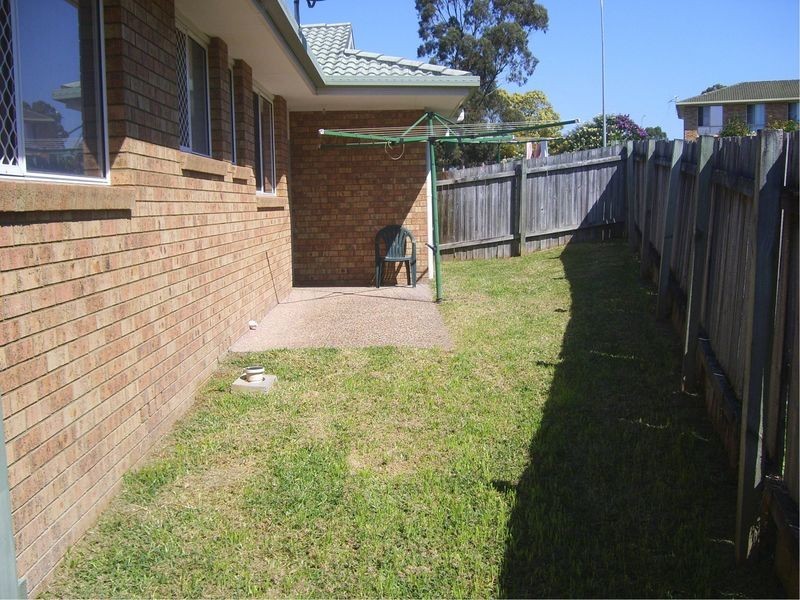 2/8 Talawong Drive, Taree NSW 2430