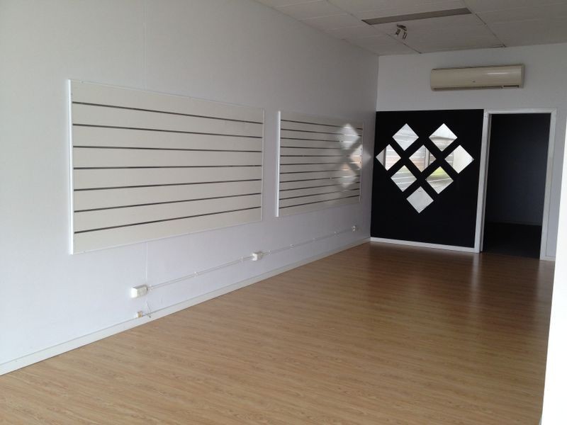 Shop 2/51-57 Pulteney St, Taree NSW 2430