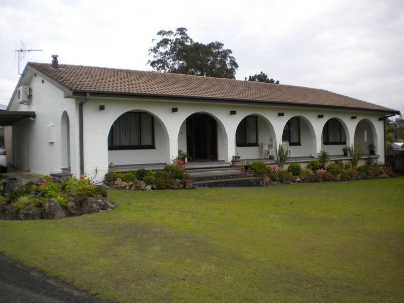 2 Apollo Close, Taree NSW 2430