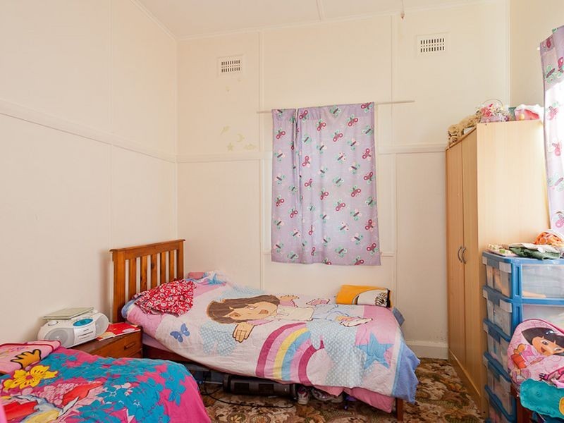 18 Bushland Drive, Taree NSW 2430