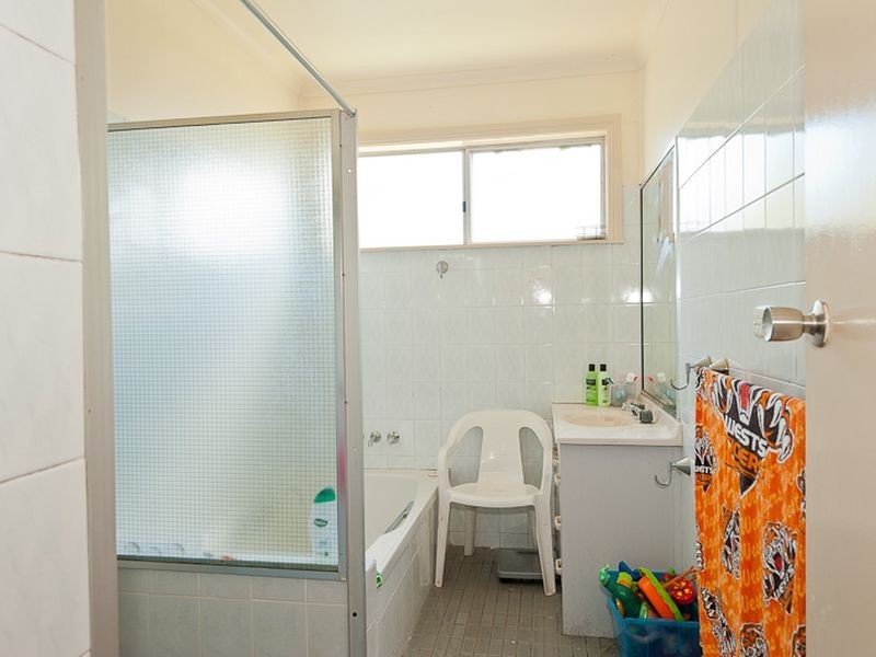 18 Bushland Drive, Taree NSW 2430