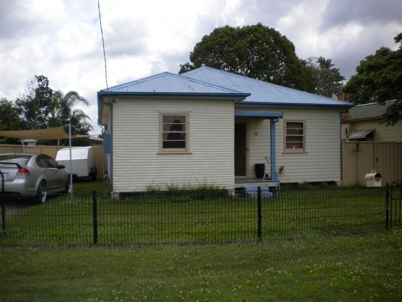 111 Edinburgh Drive, Taree NSW 2430