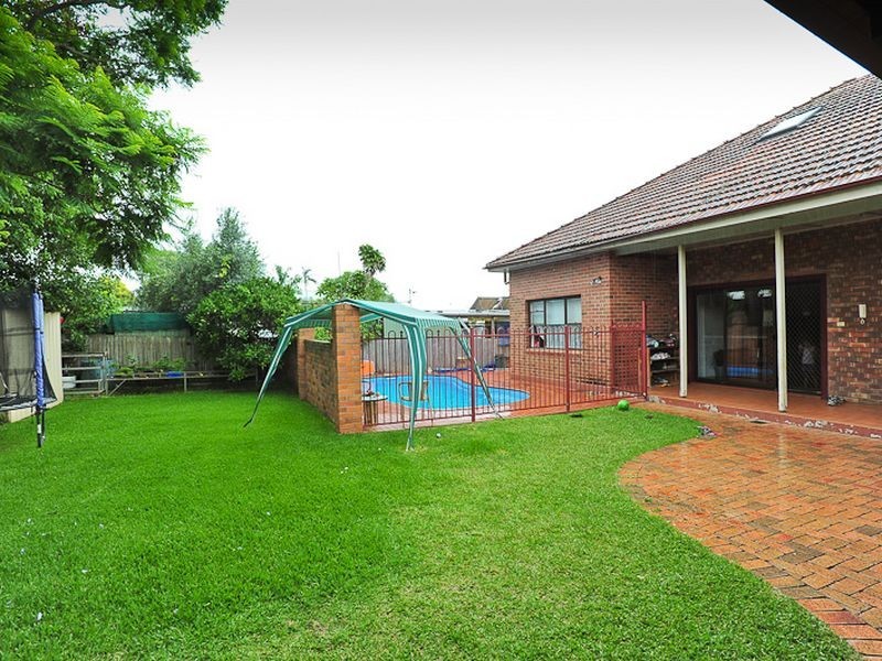25 River Street, Taree NSW 2430