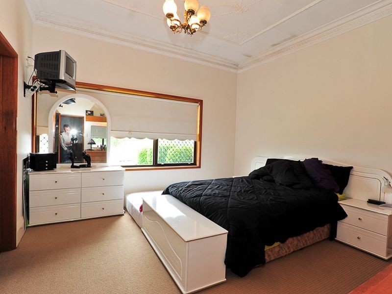 25 River Street, Taree NSW 2430