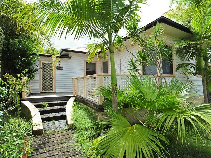 21 Flett Street, Taree NSW 2430