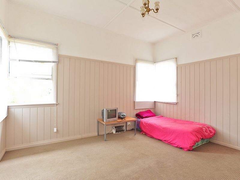 21 Flett Street, Taree NSW 2430