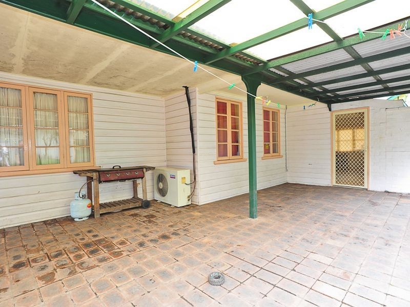 21 Flett Street, Taree NSW 2430