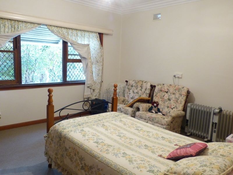 24 Eric St, Taree NSW 2430