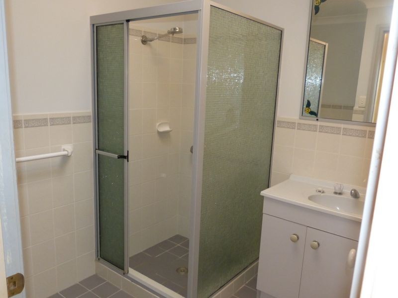 2/4 Winton Avenue, Taree NSW 2430