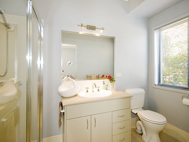 4 John Armstrong Close, Taree NSW 2430