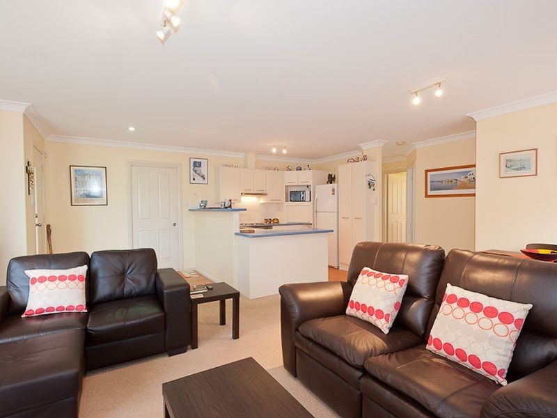 2/176-178 High Street, Taree NSW 2430