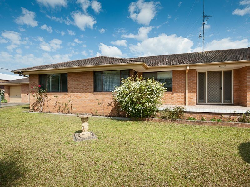 8 Albert Street, Cundletown NSW 2430