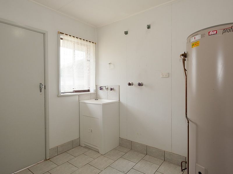 8 Albert Street, Cundletown NSW 2430