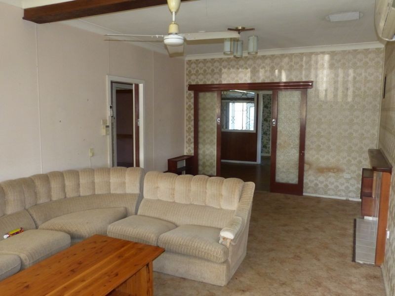 33 Oxley Street, Taree NSW 2430