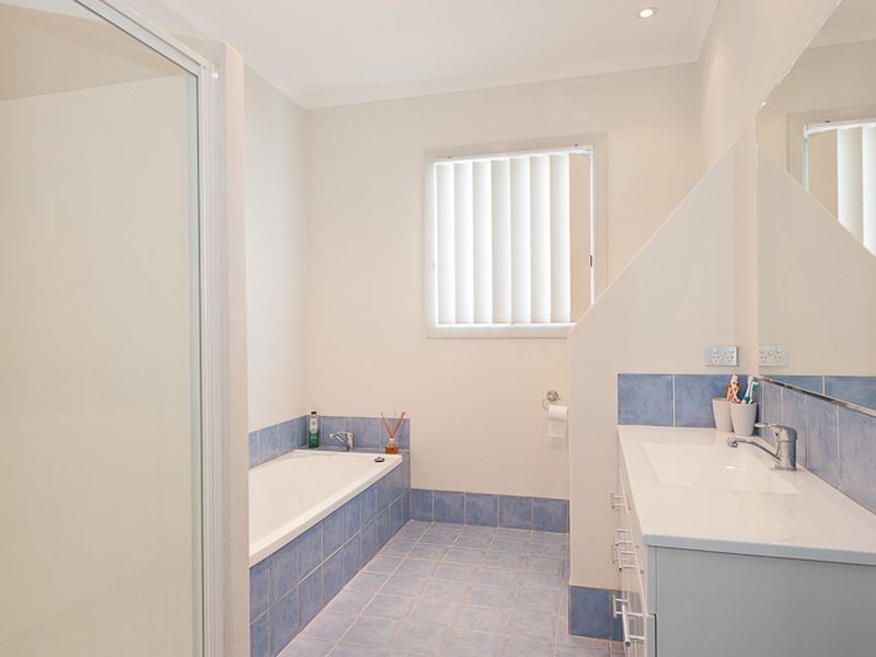 124 Commerce Street, Taree NSW 2430