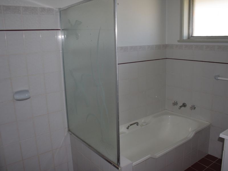 16 Henry Flett Street, Taree NSW 2430