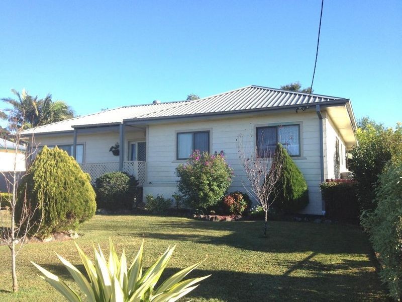 17 Stewart Street, Taree NSW 2430