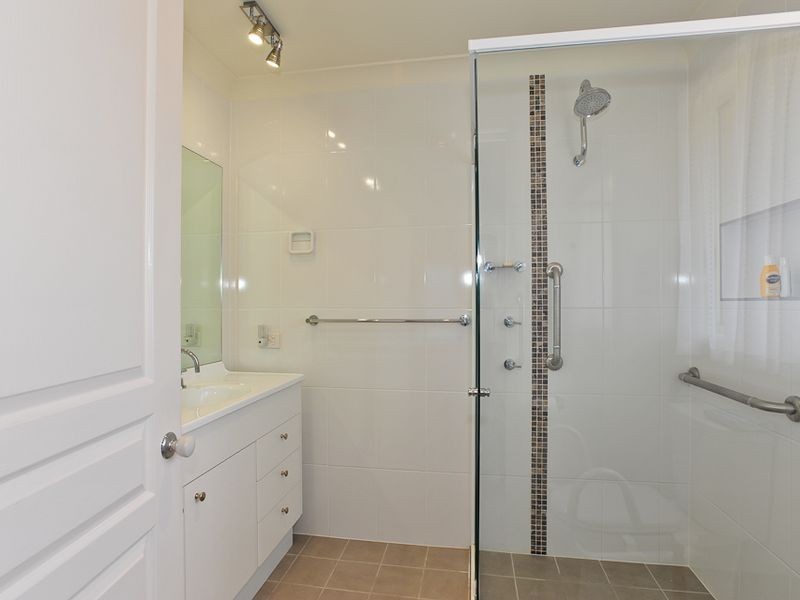 17 Riverlinks Court, Taree NSW 2430