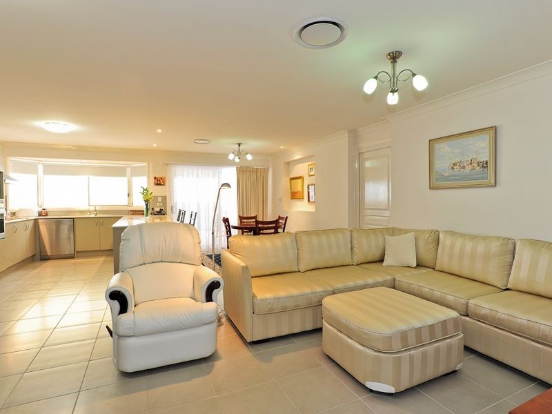 17 Riverlinks Court, Taree NSW 2430