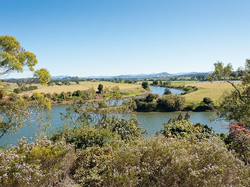 2 McLeod Close, Taree NSW 2430